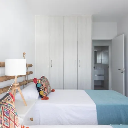 Апартаменты Living Canteras Homes - Bright Beachfront *