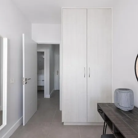Апартаменты Living Canteras Homes - Bright Beachfront *